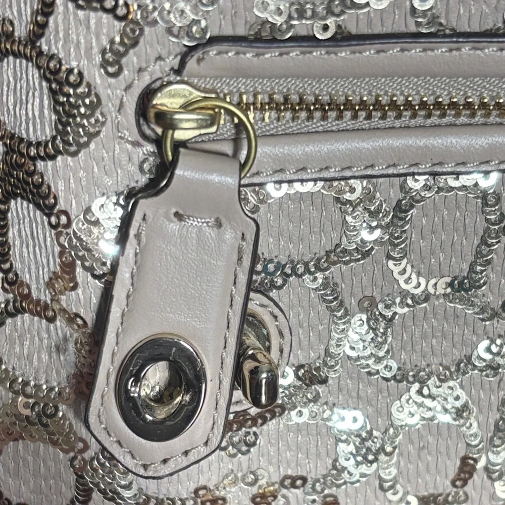 Coach Poppy 2013 East/West Satchel/Crossbody in Sequin w Satin Purple Inside - Picture 13 of 16